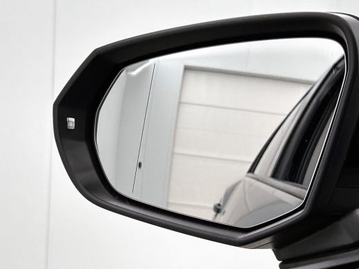 Audi Q2 35 TFSI 150PK Advanced VIRTUAL | NAVI & CARPLAY | CAMERA | EL. ACHTERKLEP | AD-CRUISE ActivLease financial lease