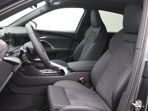 Audi Q5 2.0 TFSI e-hybrid quattro S edition Competition Pano-Schuifdak, Trekhaak, S-Line, Memorystoel, 21... ActivLease financial lease