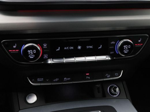 Audi Q5 55 TFSi e quattro Competition 367 Pk | Stoelverwaring | Camera | Navigatie | Adaptive Cruise | Cl... ActivLease financial lease