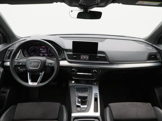 Audi Q5 55 TFSi e quattro Competition 367 Pk | Stoelverwaring | Camera | Navigatie | Adaptive Cruise | Cl... ActivLease financial lease