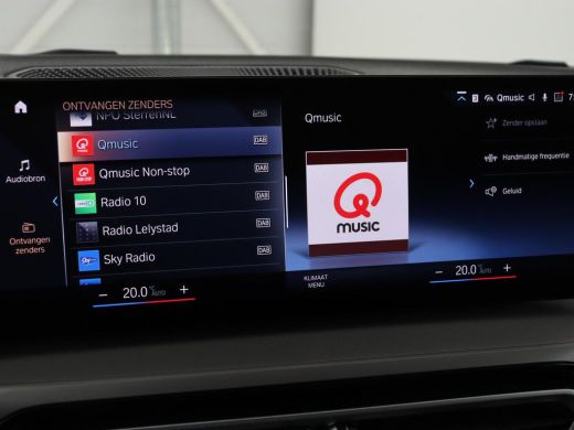 BMW 3 Serie 318i | Leder | Adaptive cruise | Stoelverwarming | Memory | Live Cockpit | Sportstoelen | Carplay... ActivLease financial lease