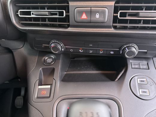 Citroën Berlingo 1.5 BlueHDI 100 L1 | BPM VRIJ 180" camera | Navi | Cruise | Airco | ActivLease financial lease