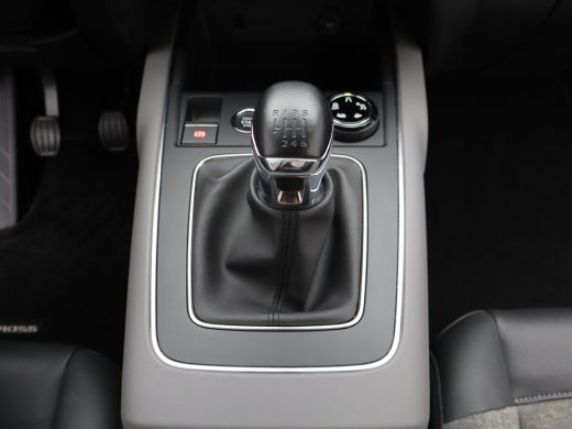 Citroën C5 Aircross 1.2 PureTech Feel | Stoelverwarming | Adaptive Cruise Control | Camera | Trekhaak Afneembaar | Hi... ActivLease financial lease