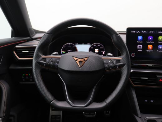 CUPRA Formentor 1.4 e-Hybrid VZ Performance 245PK DSG SOH 96%, Pano-Schuifdak, Trekhaak, Memorystoel, Elektr. Ach... ActivLease financial lease