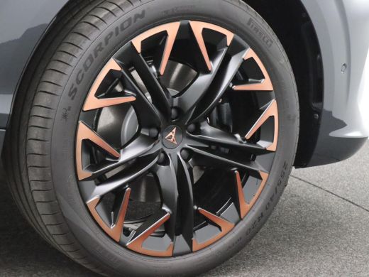 CUPRA Terramar 1.5 TSI e-Hybrid VZ Performance 272PK DSG Pano-Schuifdak, Trekhaak, 20" LM Velgen, Matrix-LED Ver... ActivLease financial lease