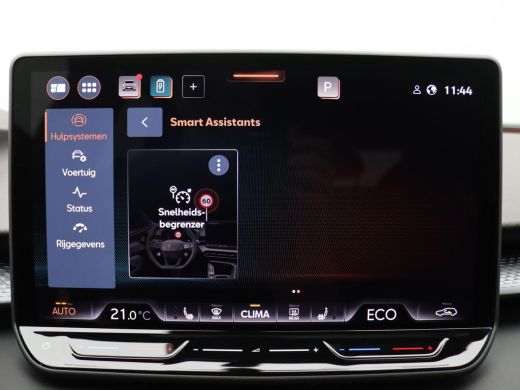 CUPRA Terramar 1.5 TSI e-Hybrid VZ Performance 272PK DSG Pano-Schuifdak, Trekhaak, 20" LM Velgen, Matrix-LED Ver... ActivLease financial lease