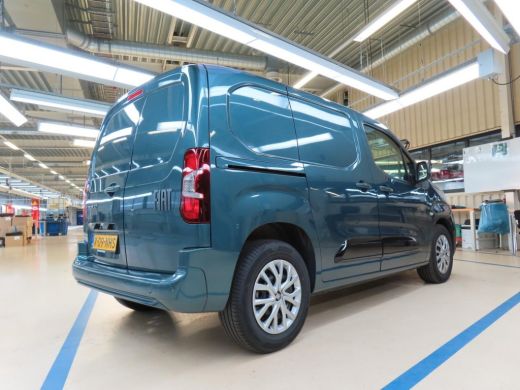 Fiat E-Dobl&ograve; 50 kWh 136 PK 8 JAAR GARANTIE! | 3-ZITS | 10" SCHERM + DRAADLOOS CARPLAY | LED KOPLAMPEN | BETIMM... ActivLease financial lease