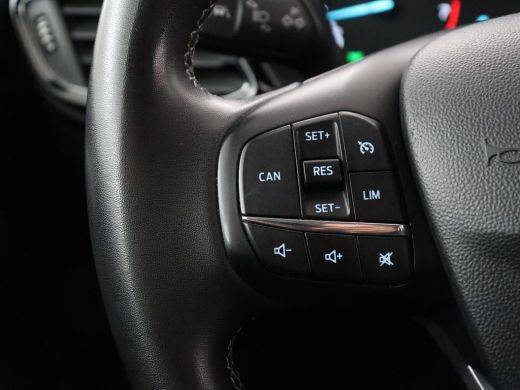 Ford Fiesta 1.0 EcoBoost Hybrid Titanium X | Automaat | Camera | Carplay | Navigatie | Full LED | Climate con... ActivLease financial lease