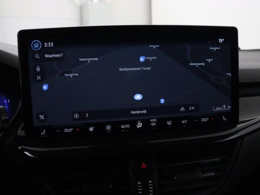 Ford Focus 1.0 EcoBoost Hybrid ST Line X | Stoel & stuurverwarming | Adaptive cruise | Camera | Navigatie | ... ActivLease financial lease