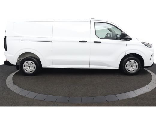 Ford Transit Custom 300 2.0 TDCI L2H1 Trend | Camera | LED Koplampen | Laadruimte Pakket | CarPlay/Android Auto | Bij... ActivLease financial lease