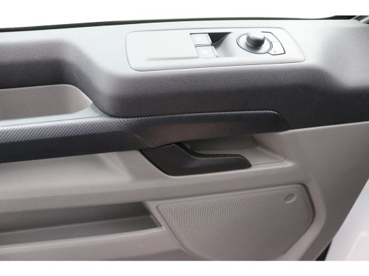 Ford Transit Custom 300 2.0 TDCI L2H1 Trend | Laadruimte Pakket | LED Koplampen | Camera | CarPlay/Android Auto | Bij... ActivLease financial lease