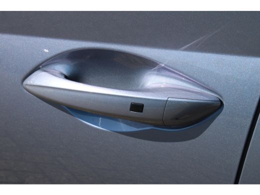 Hyundai i20 1.0 T-GDI Premium | Achteruitrijcamera | Airco (automatisch) | Lichtmetalen velgen 17" ActivLease financial lease