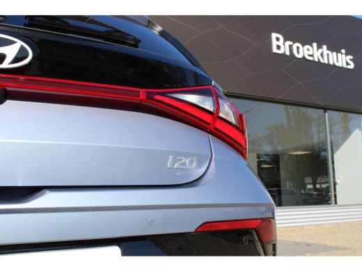 Hyundai i20 1.0 T-GDI Premium | Keyless entry | Lichtmetalen velgen 17" | Metaal-/micakleur ActivLease financial lease