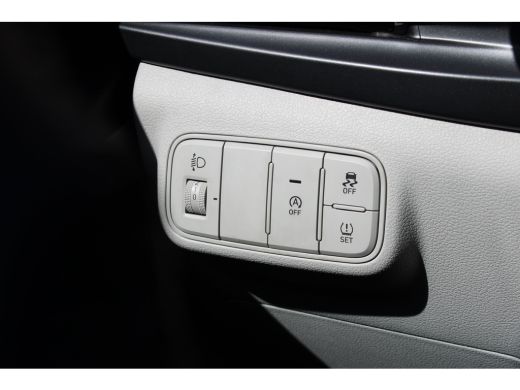 Hyundai i20 1.0 T-GDI Premium | Keyless entry | Lichtmetalen velgen 17" | Metaal-/micakleur ActivLease financial lease