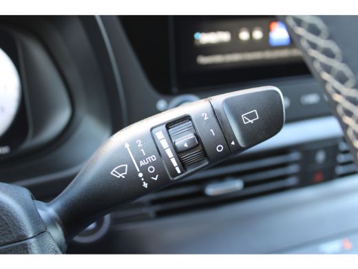 Hyundai i20 1.0 T-GDI Premium | Keyless entry | Lichtmetalen velgen 17" | Metaal-/micakleur ActivLease financial lease