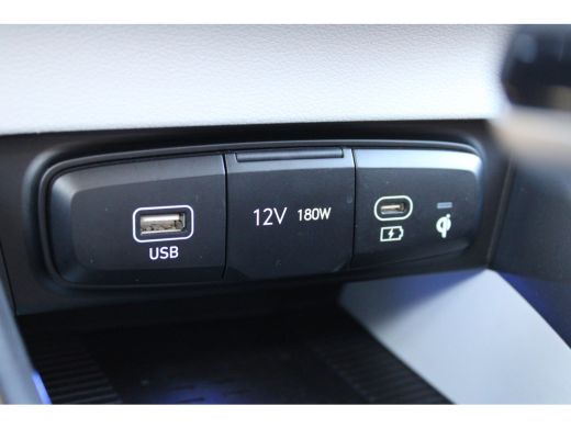 Hyundai i20 1.0 T-GDI Premium | Keyless entry | Lichtmetalen velgen 17" | Metaal-/micakleur ActivLease financial lease