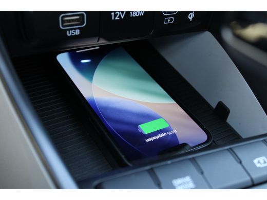 Hyundai i20 1.0 T-GDI Premium | Keyless entry | Lichtmetalen velgen 17" | Metaal-/micakleur ActivLease financial lease