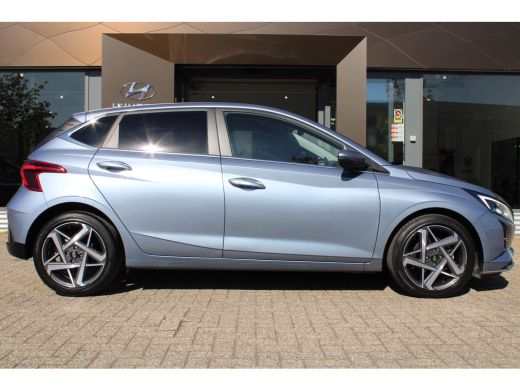 Hyundai i20 1.0 T-GDI Premium | Keyless entry | Lichtmetalen velgen 17" | Metaal-/micakleur ActivLease financial lease
