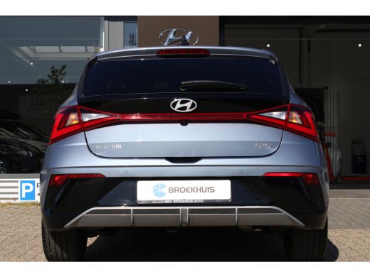 Hyundai i20 1.0 T-GDI Premium | Keyless entry | Lichtmetalen velgen 17" | Metaal-/micakleur ActivLease financial lease