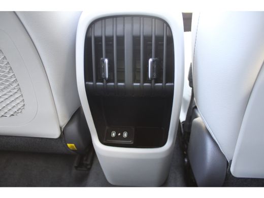 Hyundai Kona 1.6 GDI HEV Premium Sky | Achterruitverwarming | Extra getint glas | Keyless entry ActivLease financial lease
