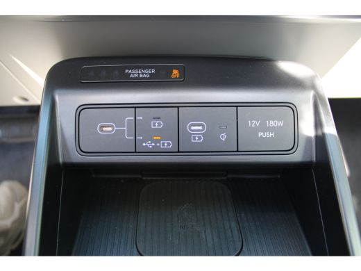Hyundai Kona 1.6 GDI HEV Premium Sky | Achterruitverwarming | Extra getint glas | Keyless entry ActivLease financial lease