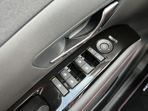 Hyundai Tucson 1.6 T-GDI PHEV 252pk N-Line Sky Business | Schuifdak | Dodehoekdetectie | Stoelverwarming | Stuur... ActivLease financial lease