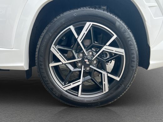 Hyundai Tucson 1.6 T-GDI PHEV 252pk N-Line Sky Business | Schuifdak | Dodehoekdetectie | Stoelverwarming | Stuur... ActivLease financial lease