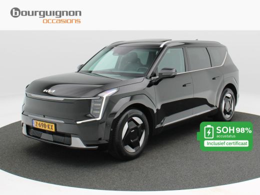 Kia EV9 Plus 99.8 kWh 276 Pk 7-Persoons | Trekhaak | 360&deg; Camera | Panoramadak | Stoelverwarming & Ventil...