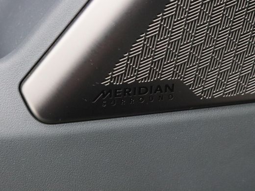 Kia EV9 Plus 99.8 kWh 276 Pk 7-Persoons | Trekhaak | 360&deg; Camera | Panoramadak | Stoelverwarming & Ventil... ActivLease financial lease