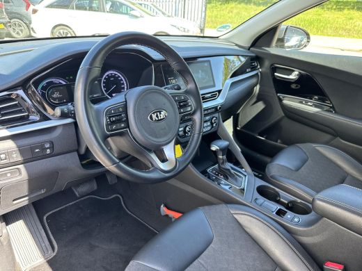 Kia Niro 1.6 GDi Hybrid DynamicLine Navigatie | Achteruitrijcamera | Trekhaak ActivLease financial lease