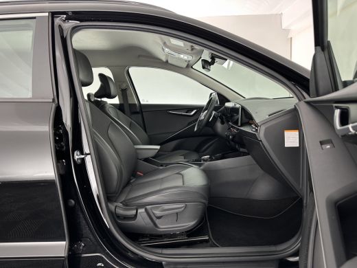 Kia Niro EV DynamicLine 64.8 kWh [ 3-Fase-11kW] {SOH-100%} (INCL-BTW) *LEATHER-FABRIC | ADAPTIVE-CRUISE | DIG... ActivLease financial lease
