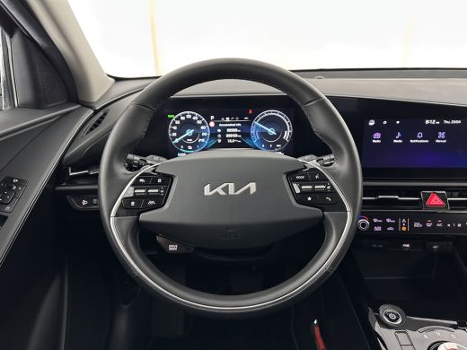 Kia Niro EV DynamicLine 64.8 kWh [ 3-Fase-11kW] {SOH-100%} (INCL-BTW) *LEATHER-FABRIC | ADAPTIVE-CRUISE | DIG... ActivLease financial lease