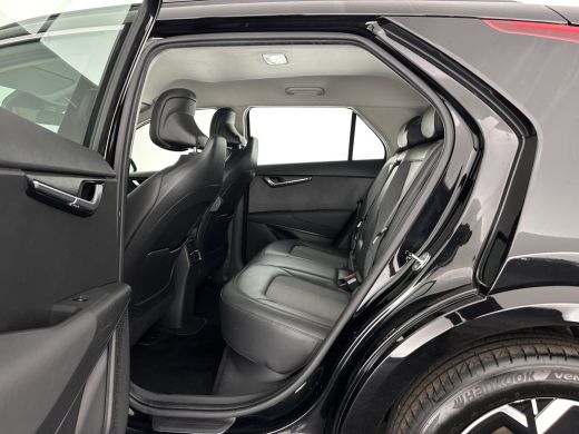 Kia Niro EV DynamicLine 64.8 kWh [ 3-Fase-11kW] {SOH-100%} (INCL-BTW) *LEATHER-FABRIC | ADAPTIVE-CRUISE | DIG... ActivLease financial lease
