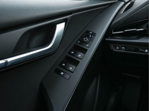 Kia Niro EV DynamicLine 64.8 kWh [ 3-Fase-11kW ] {SOH-100%} (INCL-BTW) *LEATHER-FABRIC | ADAPTIVE-CRUISE | DI... ActivLease financial lease