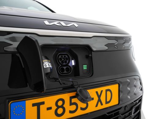 Kia Niro EV DynamicLine 64.8 kWh [ 3-Fase-11kW ] {SOH-100%} (INCL-BTW) *LEATHER-FABRIC | ADAPTIVE-CRUISE | DI... ActivLease financial lease