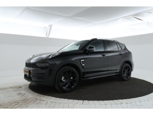 Lynk & Co 01 1.5 Full black, Panoramadak, 360 Camera, Apple Carplay, Trekhaak