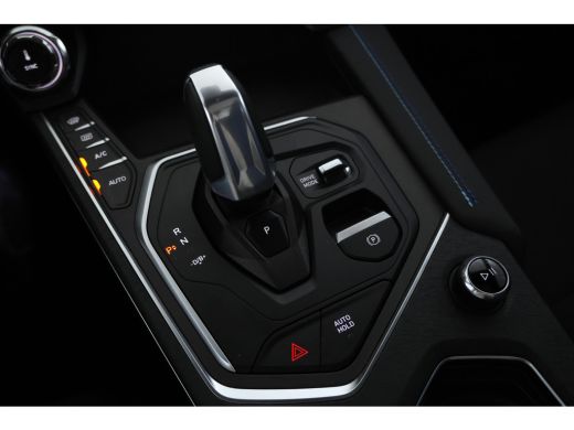 Lynk & Co 01 1.5 Full black, Panoramadak, 360 Camera, Apple Carplay, Trekhaak ActivLease financial lease