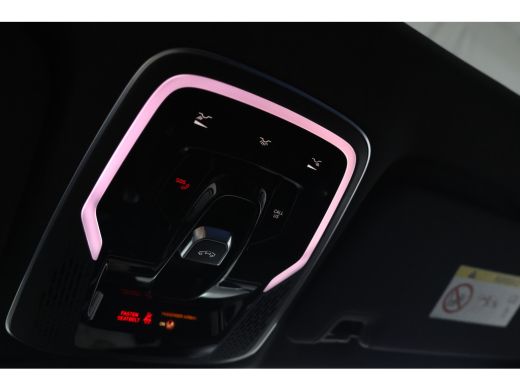 Lynk & Co 01 1.5 Full black, Panoramadak, 360 Camera, Apple Carplay, Trekhaak ActivLease financial lease