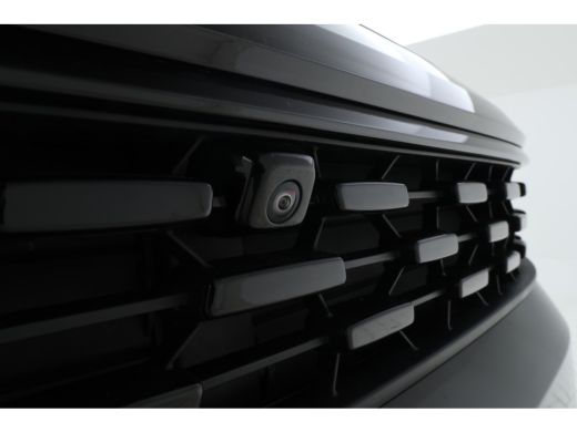 Lynk & Co 01 1.5 Full black, Panoramadak, 360 Camera, Apple Carplay, Trekhaak ActivLease financial lease