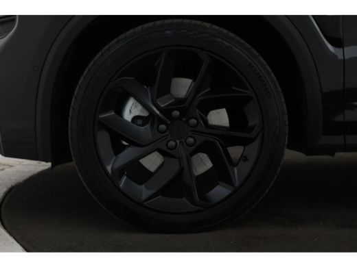 Lynk & Co 01 1.5 Full black, Panoramadak, 360 Camera, Apple Carplay, Trekhaak ActivLease financial lease