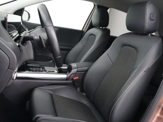 Mercedes-Benz B-Klasse 250e Urban Night | SOH 92% | Adaptive cruise | Stoelverwarming | Camera | Carplay | Sfeerverlicht... ActivLease financial lease