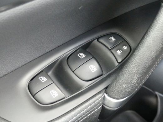 Nissan QASHQAI 1.3 DIG-T Business Edition | TREKHAAK | PANORAMADAK | ADAPTIVE CRUISE | STOEL+VOORRUITVERWARMING ... ActivLease financial lease