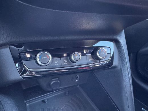 Opel Corsa 1.2 GS Line | Stoel + Stuurverwarming | Camera | Cruise Control | Navigatie | Apple Carplay / And... ActivLease financial lease