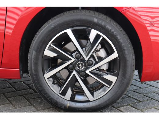 Opel Corsa 1.2 TURBO 100PK GS AUTOMAAT / NAVI / LEDER / AIRCO / LED / PDC / 16" LMV / CAMERA / 1E EIGENAAR /... ActivLease financial lease