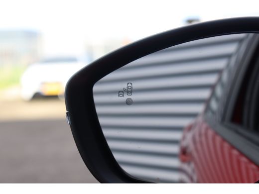 Opel Corsa 1.2 TURBO 100PK GS AUTOMAAT / NAVI / LEDER / AIRCO / LED / PDC / 16" LMV / CAMERA / 1E EIGENAAR /... ActivLease financial lease