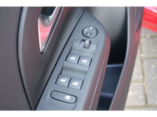 Opel Corsa 1.2 TURBO 100PK GS AUTOMAAT / NAVI / LEDER / AIRCO / LED / PDC / 16" LMV / CAMERA / 1E EIGENAAR /... ActivLease financial lease