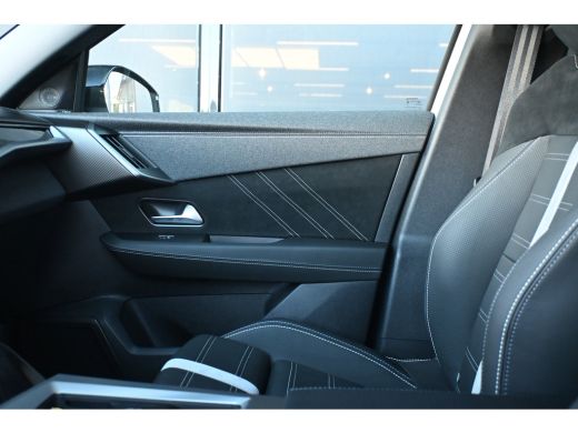 Opel Grandland 1.6 Turbo Plug In Hybrid GS 195pk Ultimate | 20'' lichtmetalen wielen diamond cut | 7,4 kW boordl... ActivLease financial lease