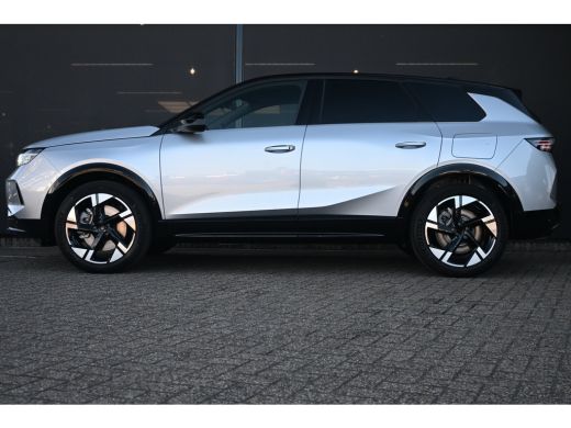 Opel Grandland 1.6 Turbo Plug In Hybrid GS 195pk Ultimate | 20'' lichtmetalen wielen diamond cut | 7,4 kW boordl... ActivLease financial lease