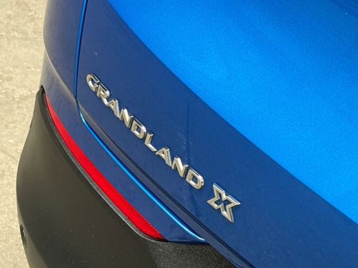 Opel Grandland X 1.6 Turbo Hybrid4 Ultimate 301Pk Automaat (APPLE CARPLAY, STOELKOELING/VERWARMING, MEMORY SEATS, ... ActivLease financial lease