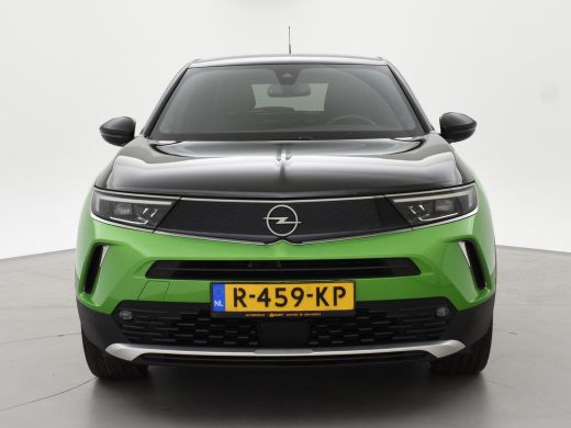 Opel Mokka-e ULTIMATE 50 KWH TWO TONE 94% SOH + LEDER/ALCANTARA | STOEL/STUURVERW. | 18 INCH | MATCHA GREEN ActivLease financial lease